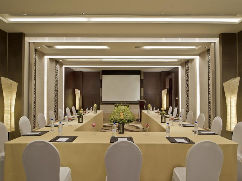 Country Inn & Suites By Radisson, Bengaluru Hebbal Road Dış mekan fotoğraf