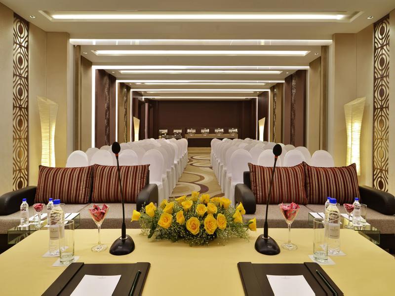 Country Inn & Suites By Radisson, Bengaluru Hebbal Road Dış mekan fotoğraf