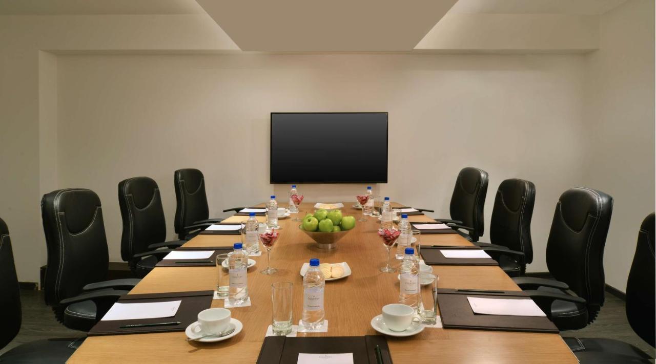 Country Inn & Suites By Radisson, Bengaluru Hebbal Road Dış mekan fotoğraf