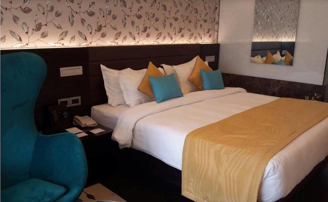 Country Inn & Suites By Radisson, Bengaluru Hebbal Road Dış mekan fotoğraf